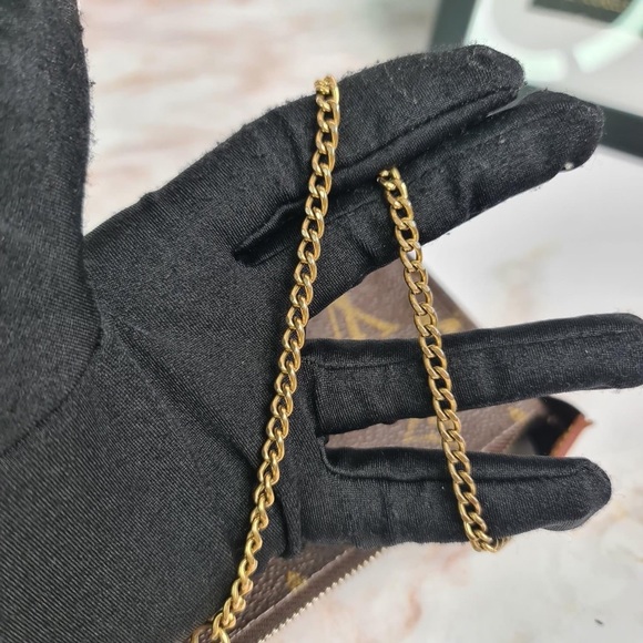 Louis vuitton mini pochette accessories - Picture 8 of 12